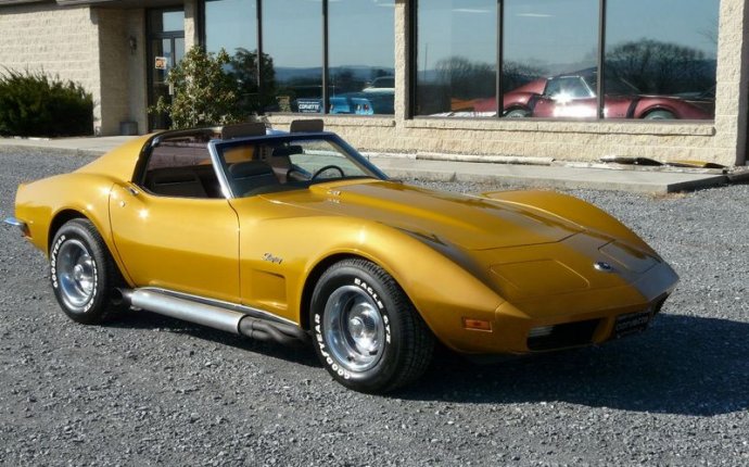 1973 Chevrolet 1973 Metallic Yellow L82 Close Ratio 4spd Corvette