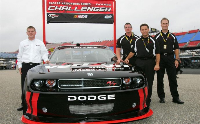 2010 Dodge Challenger NASCAR Nationwide - conceptcarz.com