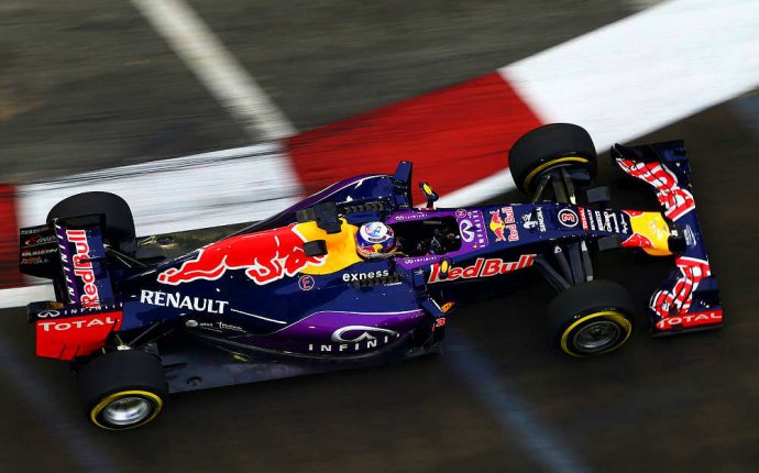 Formula 1 Australian Grand Prix: Practice and Qualifying start