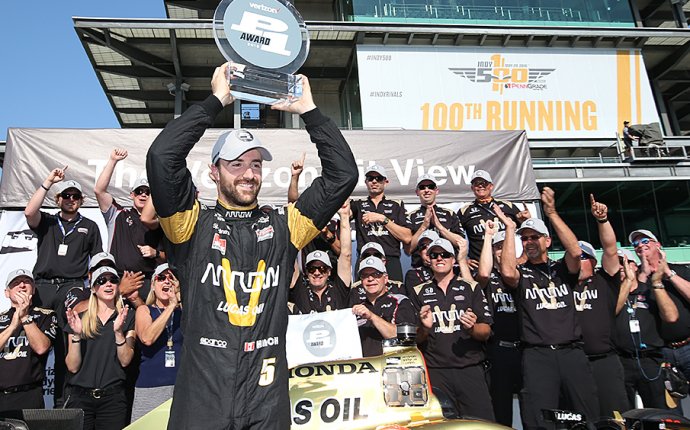 Hinchcliffe secures emotional pole position for 100th Indianapolis 500