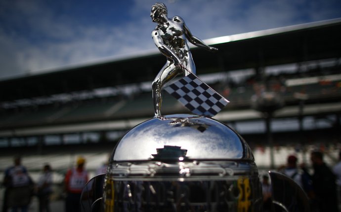 Indy 500 results: Alexander Rossi wins 100th running | SI.com