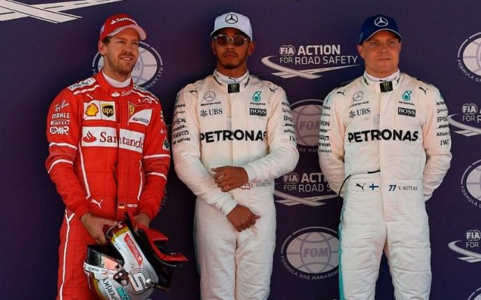 Lewis Hamilton takes pole in Spanish Grand Prix qualifying as