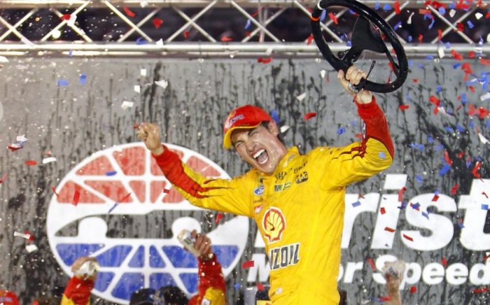 NASCAR at Bristol 2015 Results: Winner, Standings, Highlights and