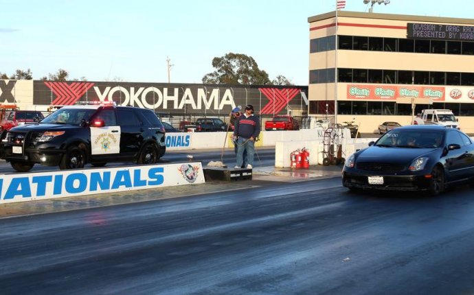 Sonoma Raceway wants you to drag-race the police | Autoweek